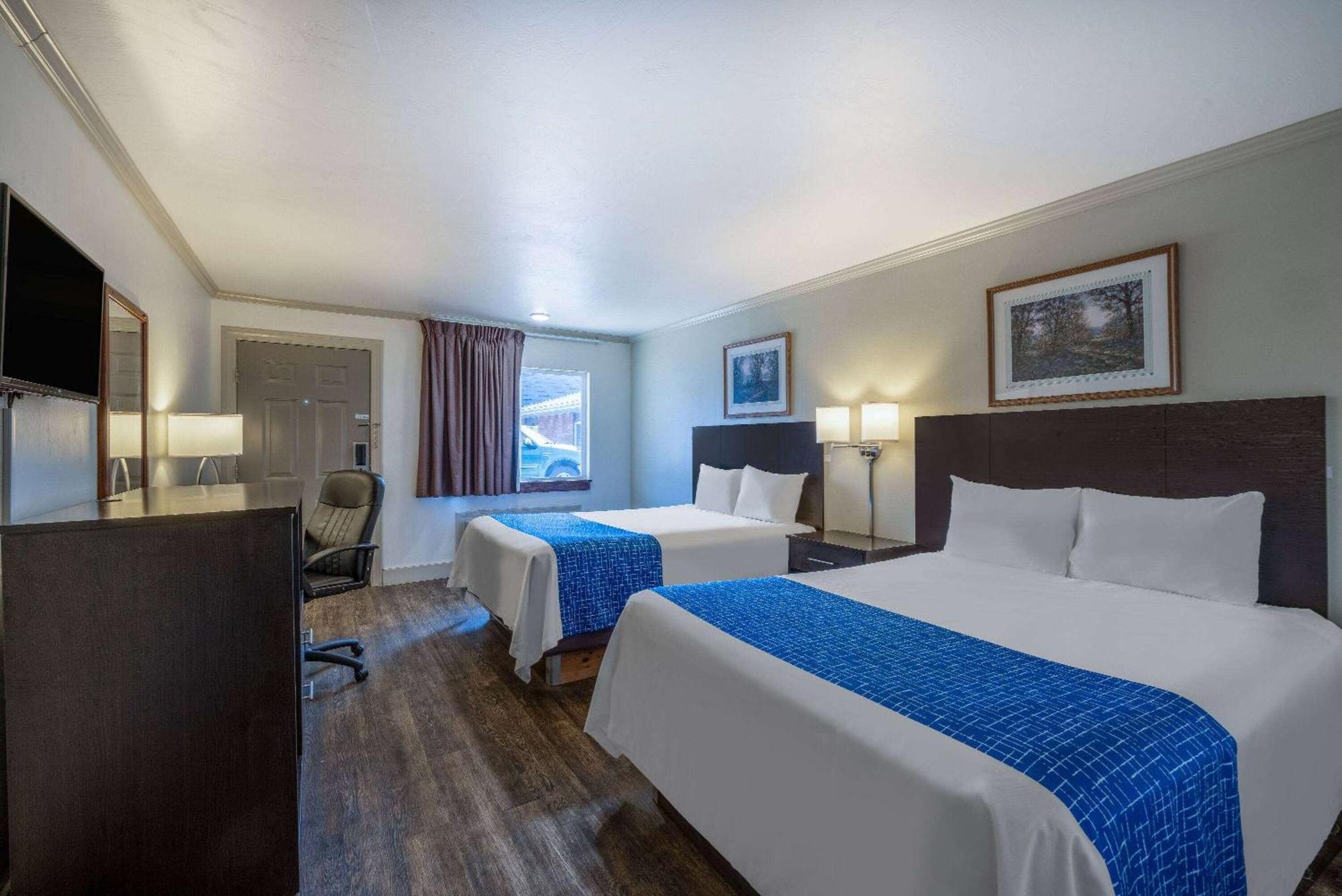 Travelodge By Wyndham Ливингстон Экстерьер фото