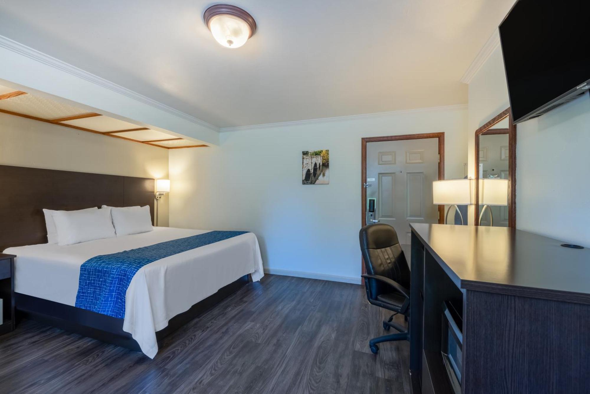 Travelodge By Wyndham Ливингстон Экстерьер фото