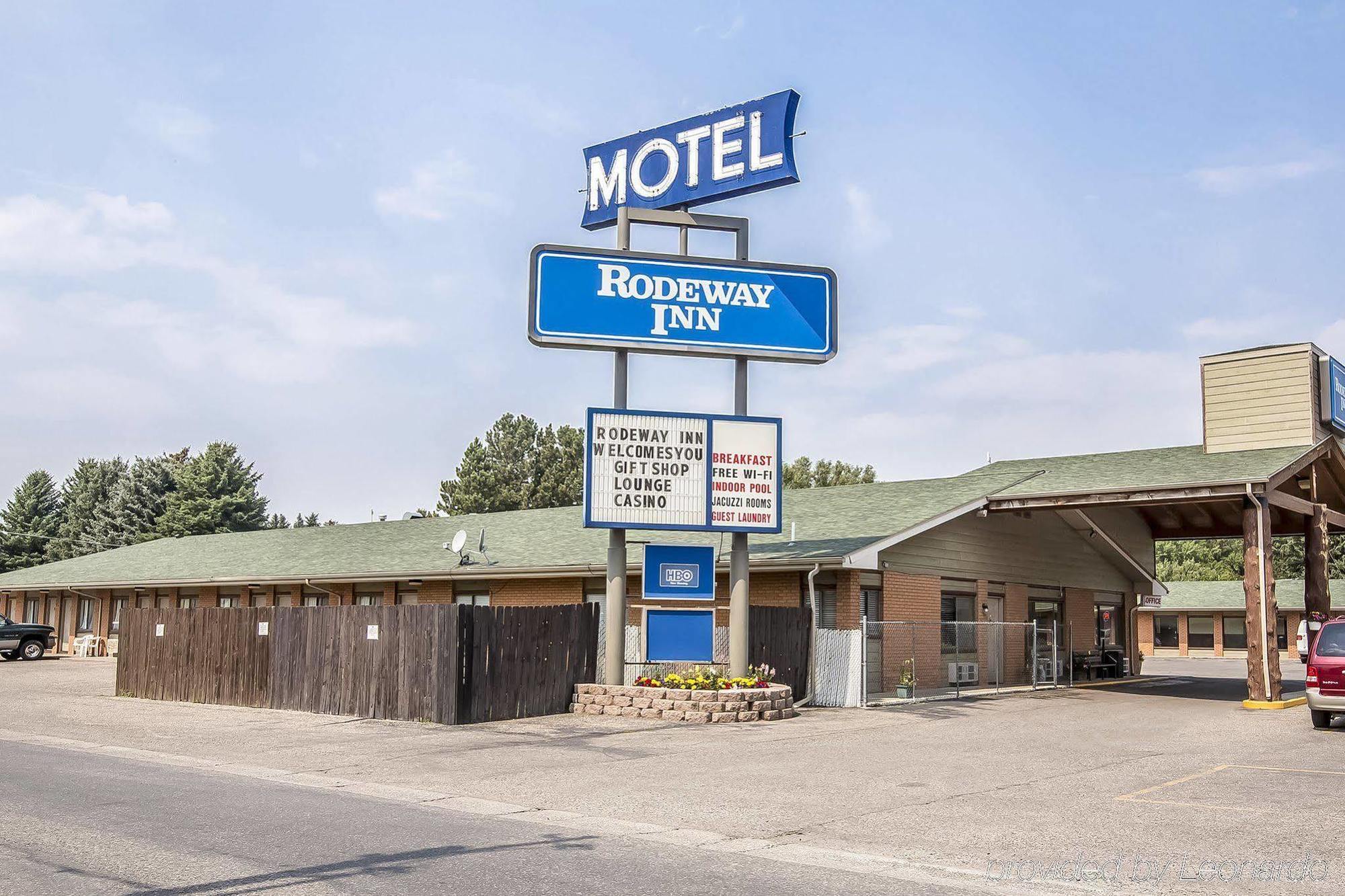 Travelodge By Wyndham Ливингстон Экстерьер фото
